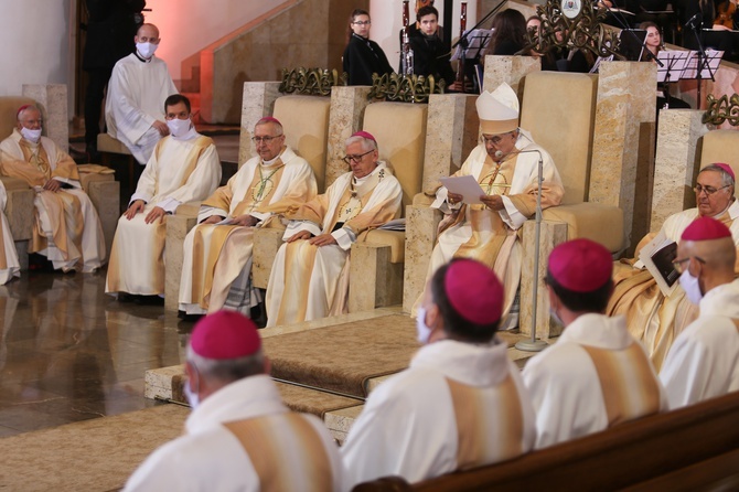 Beatyfikacja sługi Bożego Jana Franciszka Machy w katowickiej katedrze cz.3