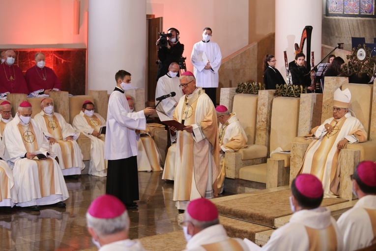 Beatyfikacja sługi Bożego Jana Franciszka Machy w katowickiej katedrze cz.3