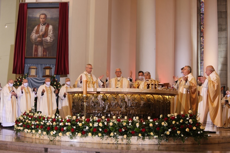 Beatyfikacja sługi Bożego Jana Franciszka Machy w katowickiej katedrze cz.3