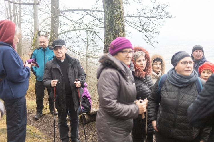 Poświęcenie nowego krzyża na Rogowcu