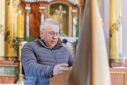 Poświęcenie nowego krzyża na Rogowcu