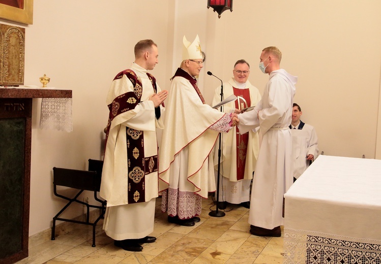 Elbląg. Nadzwyczajni szafarze Komunii św.