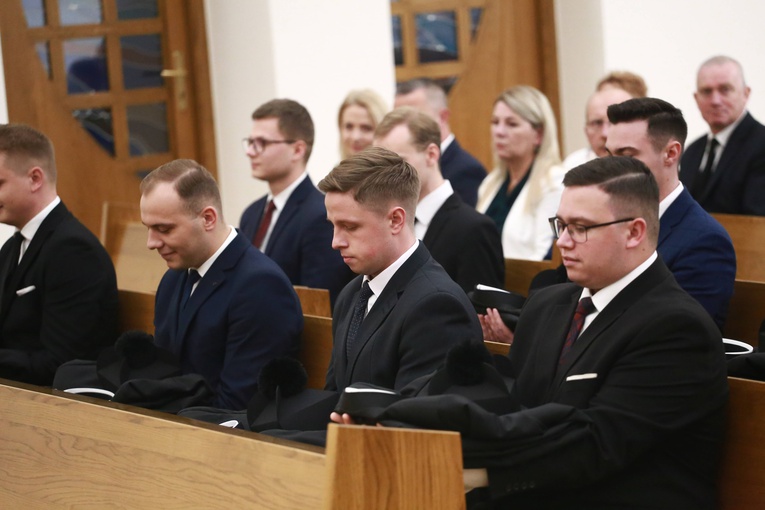 Obłóczyny w seminarium