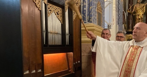 Święta Lipka. Poświęcenie nowych organów