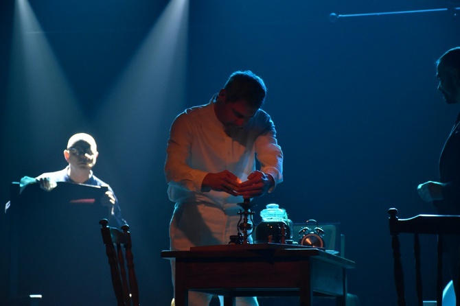 Gdynia. Kurtyna poszła w górę!