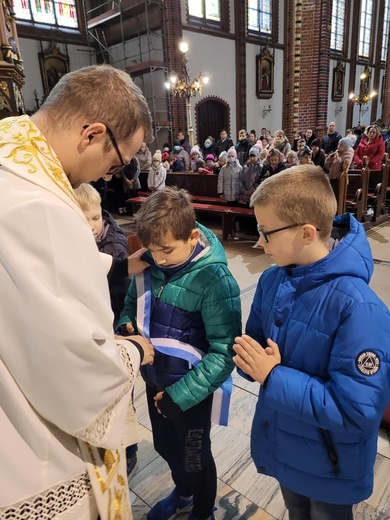 Nowe zastępy służby liturgicznej w parafiach