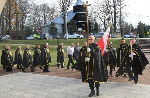 Chorągiew Rycerzy Jana Pawła II powstała w parafii św. Wawrzyńca w Grojcu