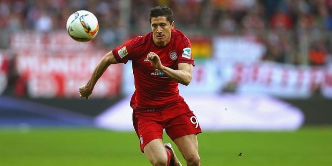 Lewandowski w finałowej jedenastce plebiscytu FIFA na piłkarza roku