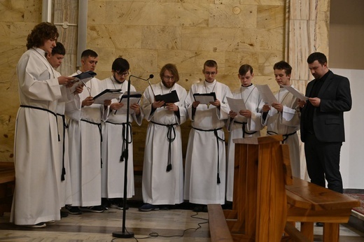 Schola gregoriańska lektorów parafii św. Józefa na Złotych Łanach