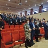 ▲	Spotkanie w auli Caritas rozpoczęła modlitwa, którą poprowadził metropolita lubelski.