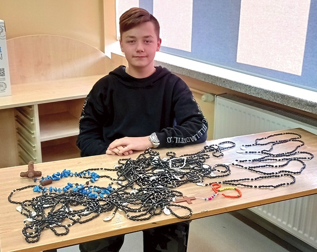 	Jakub jest również ministrantem w parafii pw. Przemienienia Pańskiego w Iławie.