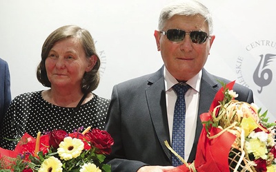 	Jan Tarnawa ze Szczyrku, laureat 22. edycji nagrody, wraz z żoną Ireną.