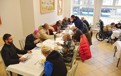 	Wszystko odbyło się z zachowaniem zasad sanitarnych obowiązujących w lokalach gastronomicznych.