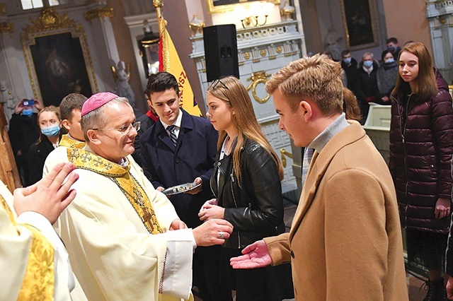 Ostatnia niedziela roku liturgicznego to także święto KSM. Podczas Mszy św. nowi członkowie złożyli swoje przyrzeczenia.