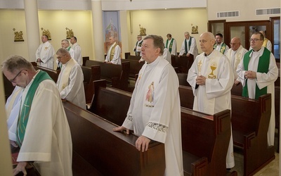 Być znakiem nadziei. Rekolekcje dla księży