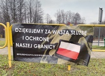 Wielu mieszkańców Podlasia, terenów przygranicznych, wspiera mundurowych.