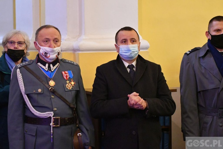 Wschowa. Poświęcenie tablicy prymasa