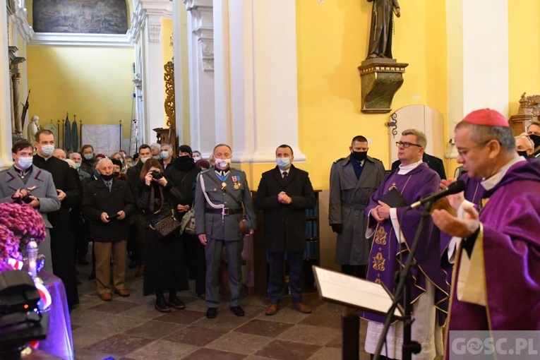 Wschowa. Poświęcenie tablicy prymasa