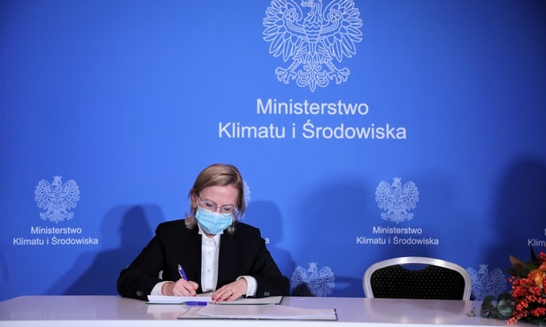 "Polskie służby zbadają wpływ wycieku gazu w hucie w czeskim Trzyńcu"