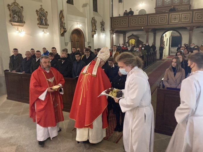 U św. Katarzyny w Mysłakowie i Kudowie