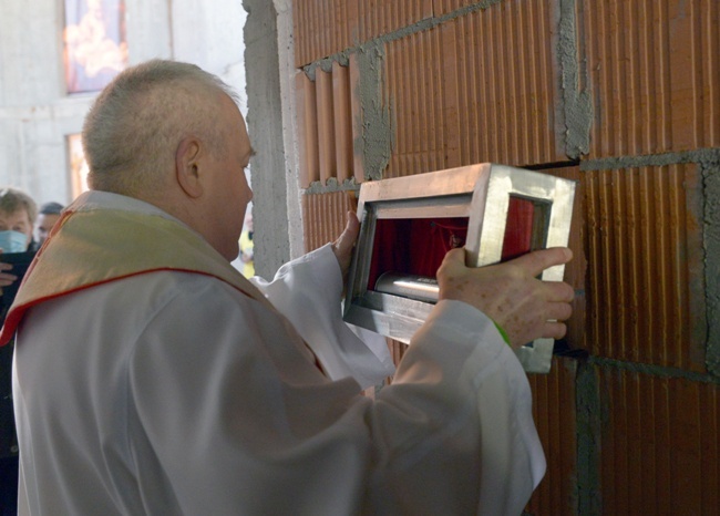 Kamień węgielny pod hospicjum stacjonarne w Sołtykowie