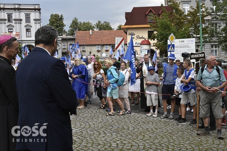 Ks. Wojciech Iwanicki na łamach GN