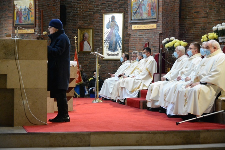 25 lat Apostolstwa Dobrej Śmierci w opolskiej parafii Przemienienia Pańskiego