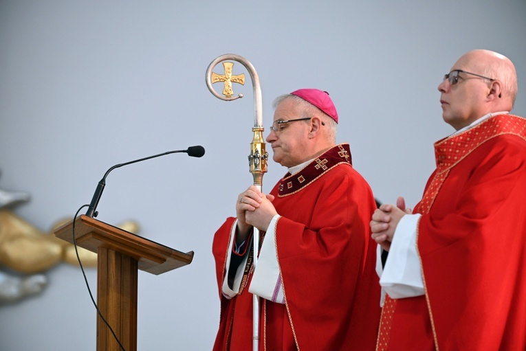 Spotkanie synodalne dla księży i zgromadzeń zakonnych