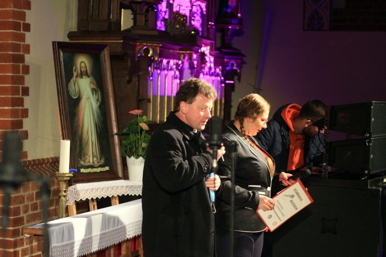 Koncert adwentowy w Walcach
