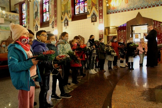 Adwentowe wieńce dzieci z Leśnej - 2021