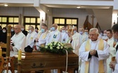 Ostatnie pożegnanie śp. ks. Alojzego Wencepla w Ustroniu-Polanie
