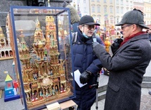 Szopki wróciły na krakowski Rynek