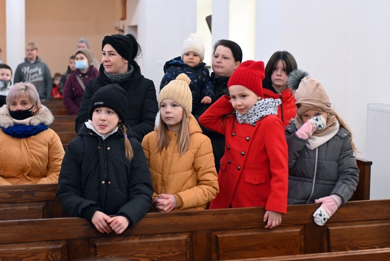 Dzierżoniów. Biskup pomógł Mikołajowi