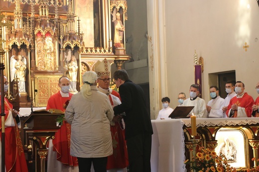 Chorzów. Odpust w parafii św. Barbary