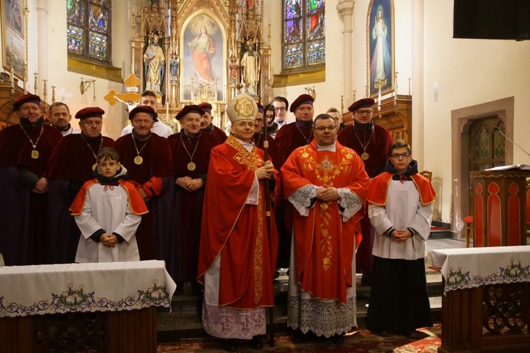 Barbórka w Nowej Rudzie-Słupcu. Proboszcz otrzymał górniczą szpadę