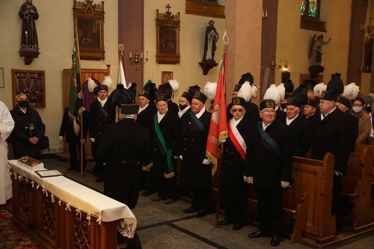 Barbórka w Nowej Rudzie-Słupcu. Proboszcz otrzymał górniczą szpadę