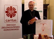 Bp Lityński zachęca do przygotowania Torby Charytatywnej Caritas