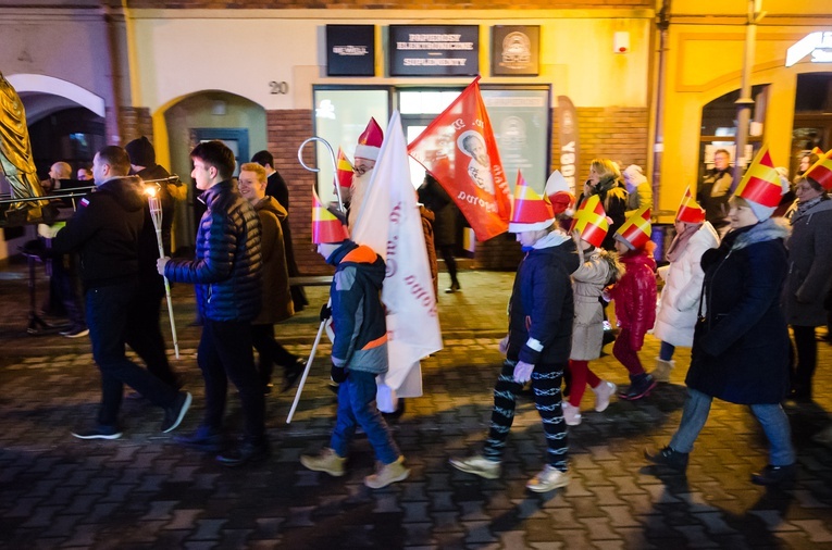 Orszak św. Mikołaja w Głogowie