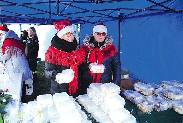 	Oferowano głównie wyroby świąteczne.