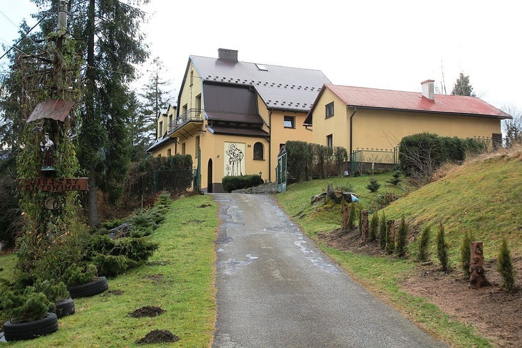 Bagno i DA przy Katedrze u sióstr antoninek w Korbielowie