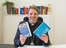 Bp Stefan Oster jest autorem komentarza do wyznania wiary. Książka właśnie ukazała się w Polsce.