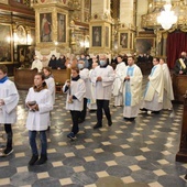 Jezusowi przez ręce Maryi 