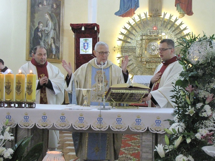 Przasnysz. Odpust w sanktuarium maryjnym