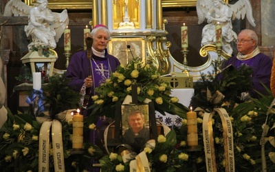 Ks. Kazimierz Sobol został pochowany w Jastrzębiu-Szerokiej