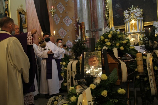 Pogrzeb ks. Kazimierza Sobola