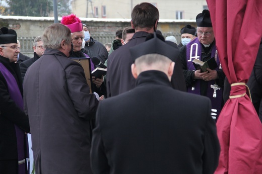 Pogrzeb ks. Kazimierza Sobola