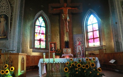Kościół parafialny w Nasutowie.