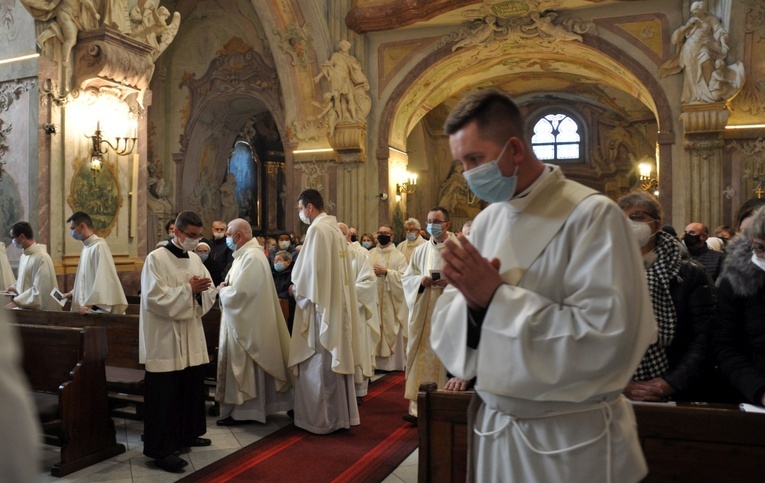 Ks. Przemysław Kaziszyn przyjął święcenia w Głogówku