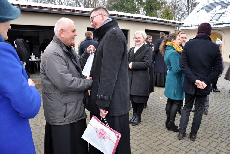 Po święceniach w Głogówku