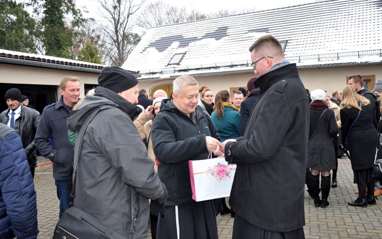 Po święceniach w Głogówku